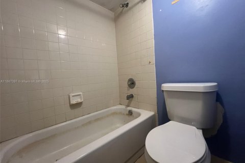 Condominio en venta en Homestead, Florida, 2 dormitorios, 89.19 m2 № 1845527 - foto 18