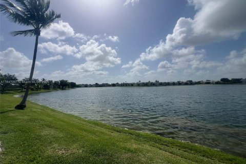 Condominio en venta en Homestead, Florida, 2 dormitorios, 89.19 m2 № 1845527 - foto 4