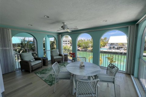 Casa en alquiler en Marathon, Florida, 4 dormitorios, 418.06 m2 № 2076957 - foto 10