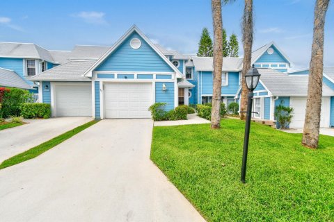 Adosado en Jupiter, Florida 3 dormitorios, 184.88 m2 № 2147171
