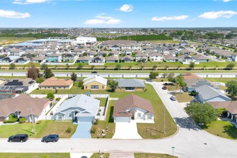 Casa en venta en Davenport, Florida, 3 dormitorios, 135.27 m2 № 2347108 - foto 30