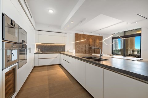 Condominio en venta en Miami Beach, Florida, 3 dormitorios, 352.38 m2 № 1429629 - foto 21