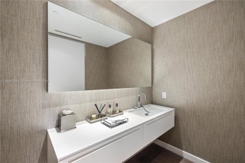 Condominio en venta en Miami Beach, Florida, 3 dormitorios, 352.38 m2 № 1429629 - foto 27