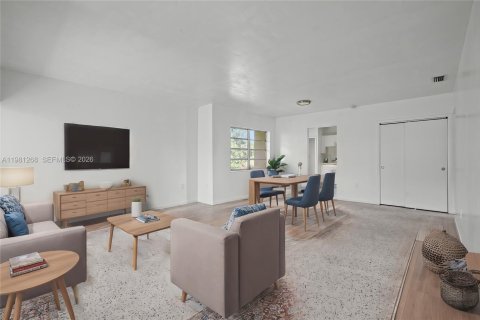 Купить коммерческую недвижимость в Майами, Флорида 286.05м2, № 2044359 - фото 3