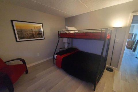 Condo in Clearwater, Florida, 2 bedrooms  № 681162 - photo 21