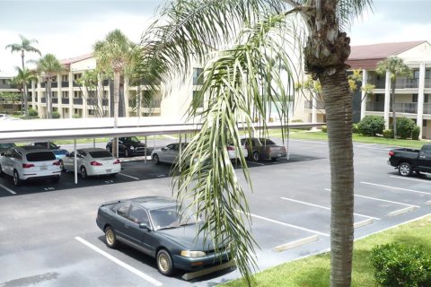 Condo in Clearwater, Florida, 2 bedrooms  № 681162 - photo 30