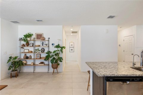 House in Haines City, Florida 3 bedrooms, 157.19 sq.m. № 2436870 - photo 14