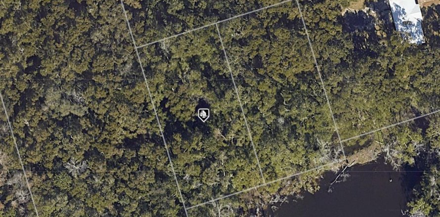 Land in Pensacola, Florida № 2379511