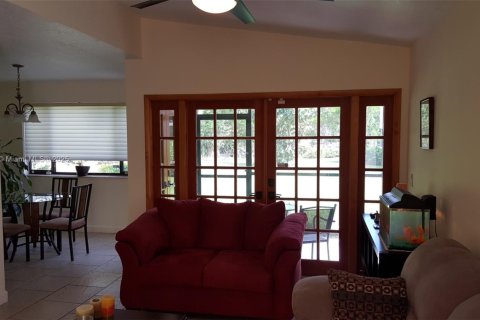Condo in Plantation, Florida, 3 bedrooms  № 1485366 - photo 12