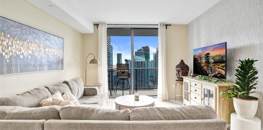 Кондоминиум с 1 спальней в Майами, Флорида № 2032239