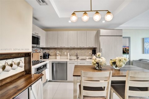 Купить кондоминиум в Майами, Флорида 1 спальня, 78.32м2, № 2032239 - фото 5