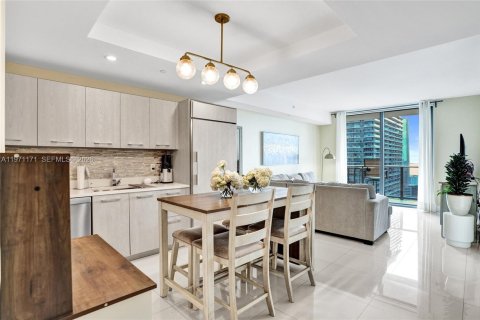 Купить кондоминиум в Майами, Флорида 1 спальня, 78.32м2, № 2032239 - фото 3