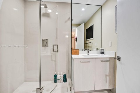 Купить кондоминиум в Майами, Флорида 1 спальня, 78.32м2, № 2032239 - фото 15