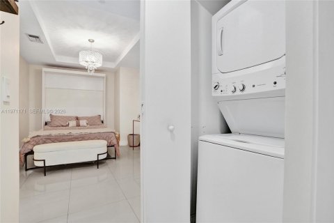 Купить кондоминиум в Майами, Флорида 1 спальня, 78.32м2, № 2032239 - фото 17