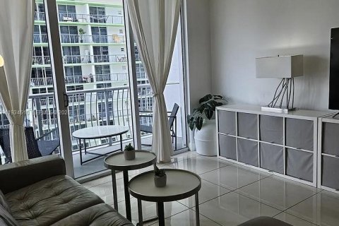 Copropriété à louer à Miami, Floride: 1 chambre, 76.64 m2 № 1993001 - photo 15