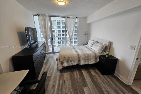 Copropriété à louer à Miami, Floride: 1 chambre, 76.64 m2 № 1993001 - photo 13