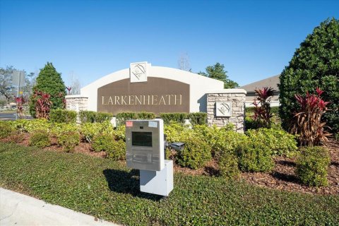 House in Wesley Chapel, Florida 3 bedrooms, 149.29 sq.m. № 1525365 - photo 2
