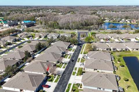 House in Wesley Chapel, Florida 3 bedrooms, 149.29 sq.m. № 1525365 - photo 26
