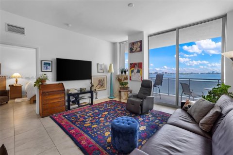 Condominio en venta en North Bay Village, Florida, 2 dormitorios, 135.45 m2 № 1847759 - foto 13
