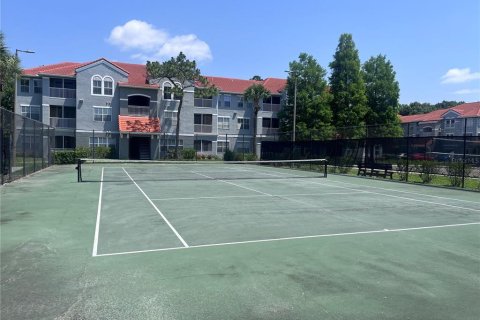 Copropriété à vendre à Tampa, Floride: 2 chambres, 100.61 m2 № 1644666 - photo 10