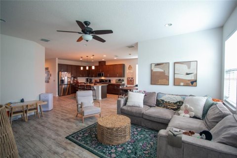 Casa en venta en DeBary, Florida, 4 dormitorios, 205.41 m2 № 2385715 - foto 20