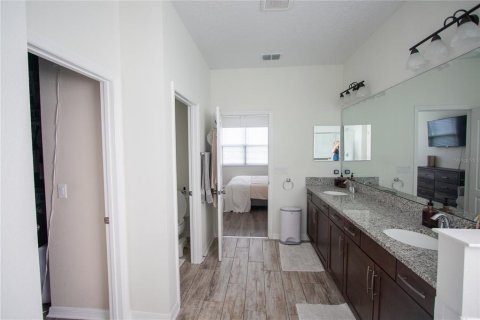 Casa en venta en DeBary, Florida, 4 dormitorios, 205.41 m2 № 2385715 - foto 23