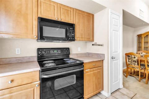 Condo in Sarasota, Florida, 3 bedrooms  № 2230932 - photo 21