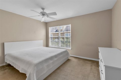 Condo in Sarasota, Florida, 3 bedrooms  № 2230932 - photo 23