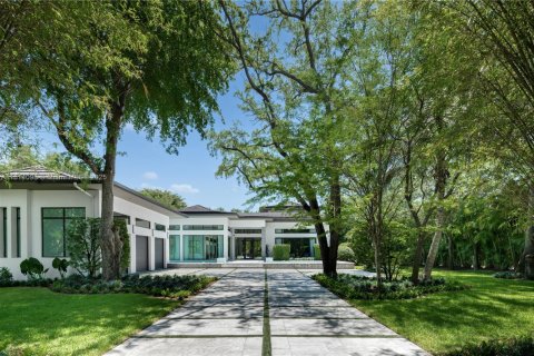 House in Pinecrest, Florida 5 bedrooms, 945.56 sq.m. № 1766672 - photo 3