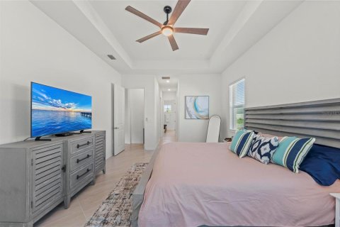 House in WELLEN PARK in Venice, Florida 3 bedrooms, 246.28 sq.m. № 1628245 - photo 13