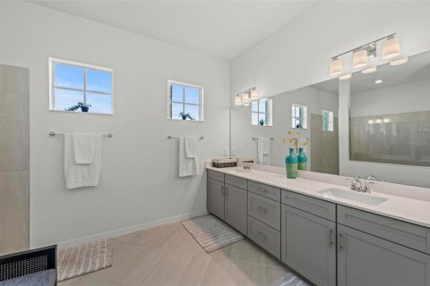 House in WELLEN PARK in Venice, Florida 3 bedrooms, 246.28 sq.m. № 1628245 - photo 14