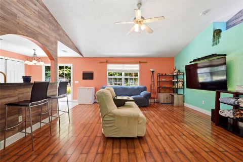 Villa ou maison à vendre à High Springs, Floride: 3 chambres, 133.04 m2 № 2272846 - photo 7