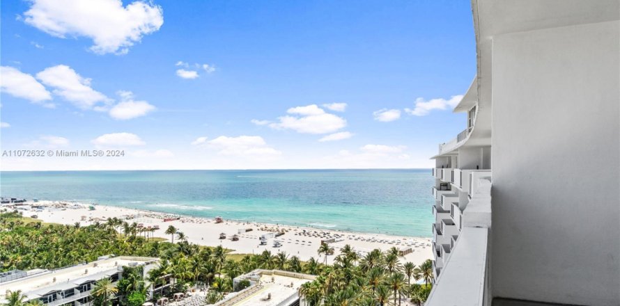 Condo à Miami Beach, Floride, 1 chambre  № 2035725
