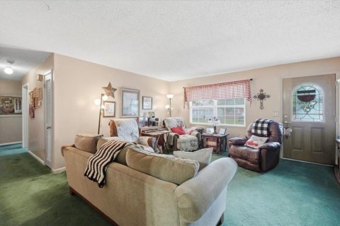 Casa en venta en Lakeland, Florida, 4 dormitorios, 136.01 m2 № 2218828 - foto 3