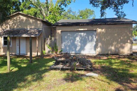 Immobilier commercial à Tampa, Floride 133.78 m2 № 2202543