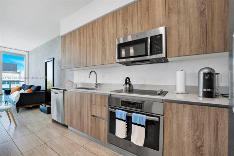 Appartement à louer à Miami, Floride: 1 chambre № 1702137 - photo 8
