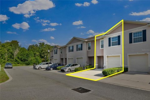 Townhouse in Davenport, Florida 3 bedrooms, 159.79 sq.m. № 1850258 - photo 5