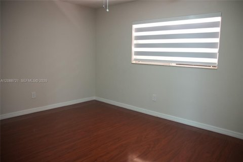 Copropriété à louer à Miami, Floride: 2 chambres, 95.69 m2 № 2365921 - photo 8