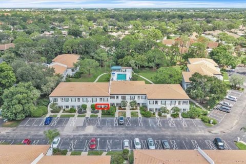 Condo in Sarasota, Florida, 2 bedrooms  № 2366909