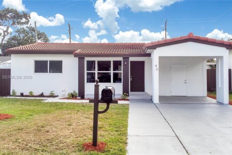 Casa en venta en Dania Beach, Florida, 4 dormitorios, 143.16 m2 № 2087787 - foto 24