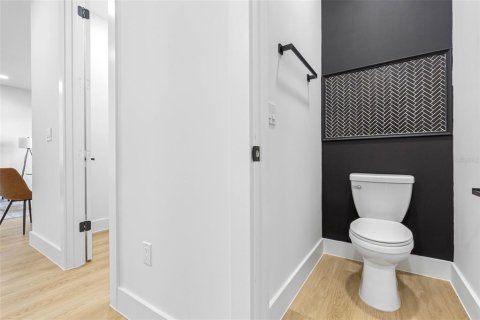Townhouse in Tampa, Florida 3 bedrooms, 247.77 sq.m. № 1549001 - photo 16