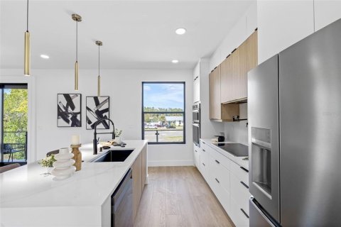 Townhouse in Tampa, Florida 3 bedrooms, 247.77 sq.m. № 1549001 - photo 23