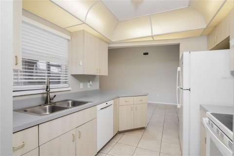 Villa ou maison à vendre à North Port, Floride: 3 chambres, 154.4 m2 № 1903727 - photo 5