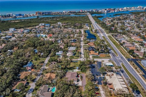 Terreno en venta en Seminole, Florida № 1614902 - foto 1