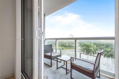 Copropriété à louer à Miami, Floride: 41.71 m2 № 8882 - photo 24