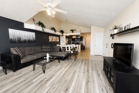 Condominio en venta en Kissimmee, Florida, 3 dormitorios, 119.57 m2 № 2155750 - foto 4