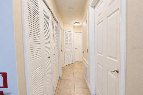 Condominio en venta en Kissimmee, Florida, 3 dormitorios, 119.57 m2 № 2155750 - foto 11