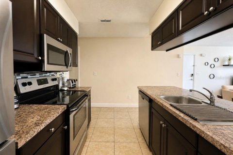 Condominio en venta en Kissimmee, Florida, 3 dormitorios, 119.57 m2 № 2155750 - foto 10