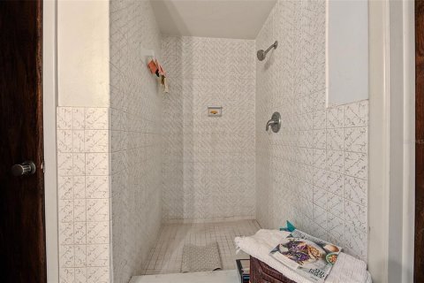 Casa en venta en New Port Richey, Florida, 4 dormitorios, 274.8 m2 № 2410026 - foto 30