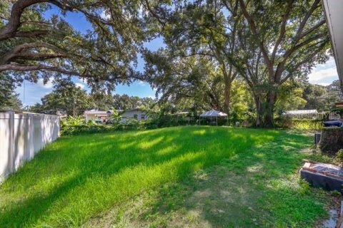 House in Orlando, Florida 3 bedrooms, 130.06 sq.m. № 2215366 - photo 5